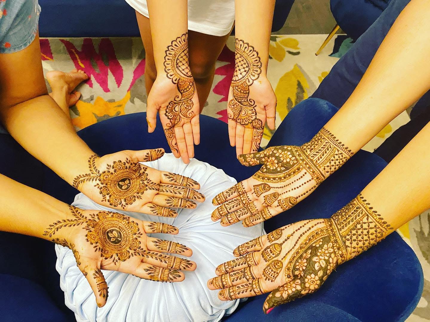 Party Henna Design 5