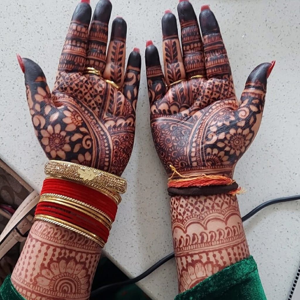 Henna Stain Design 1
