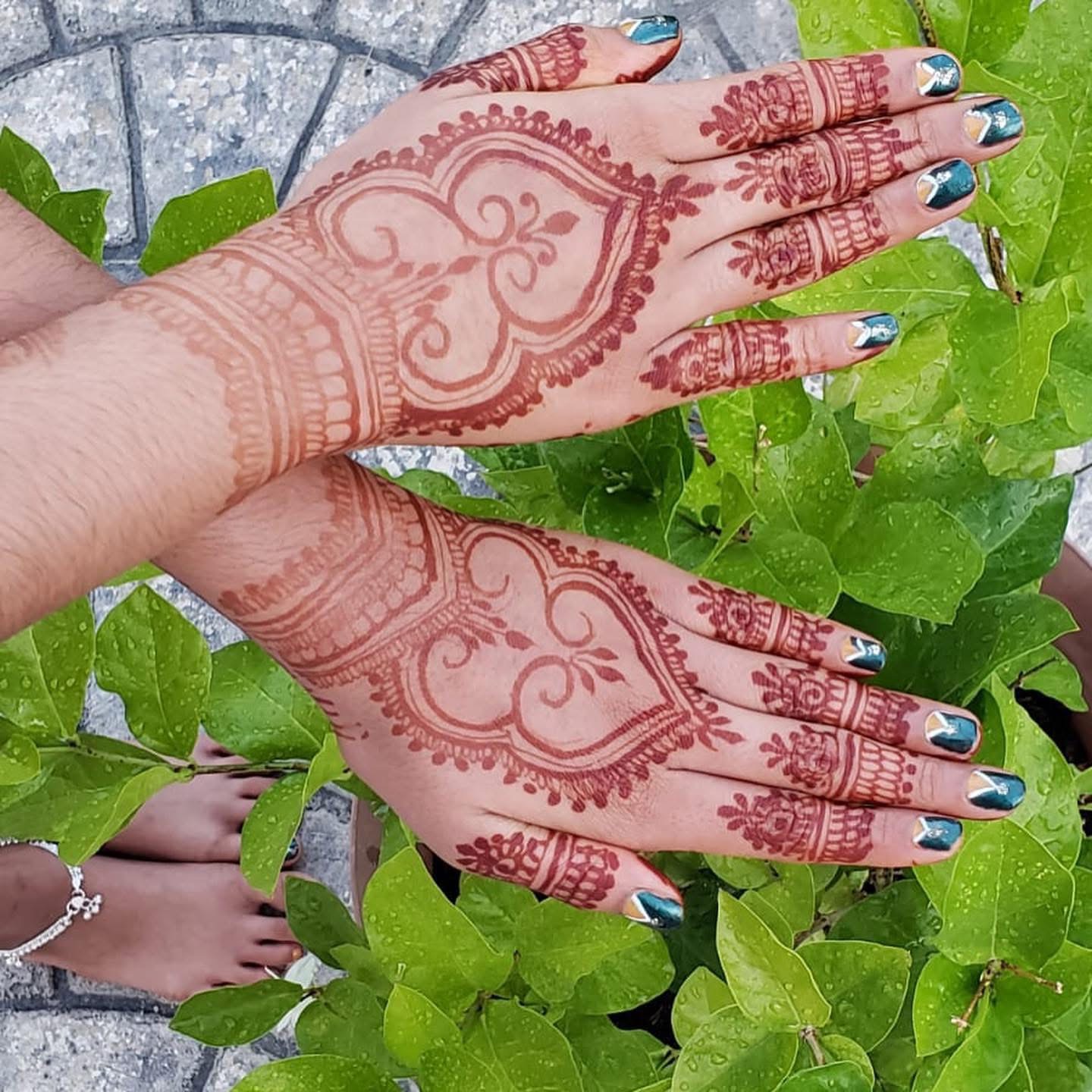 Henna Stain Design 3